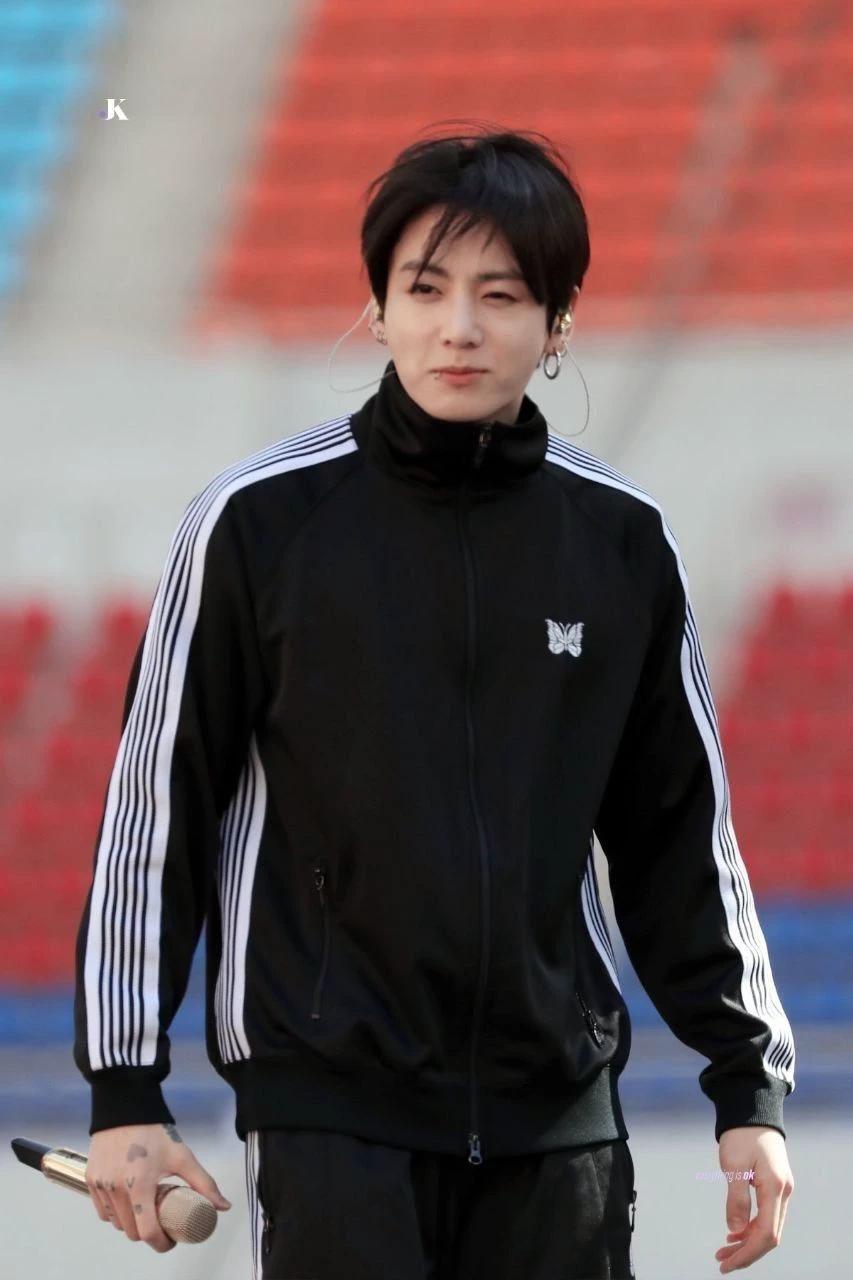Jeon Jungkook thumbnail