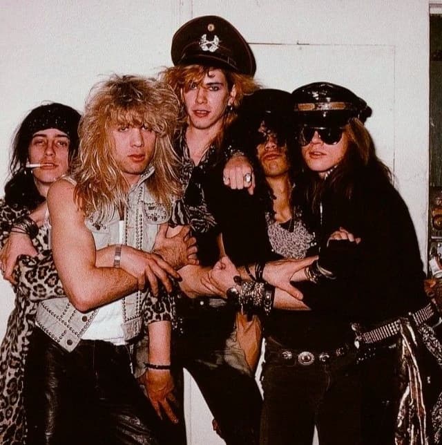 Guns N' Roses  thumbnail