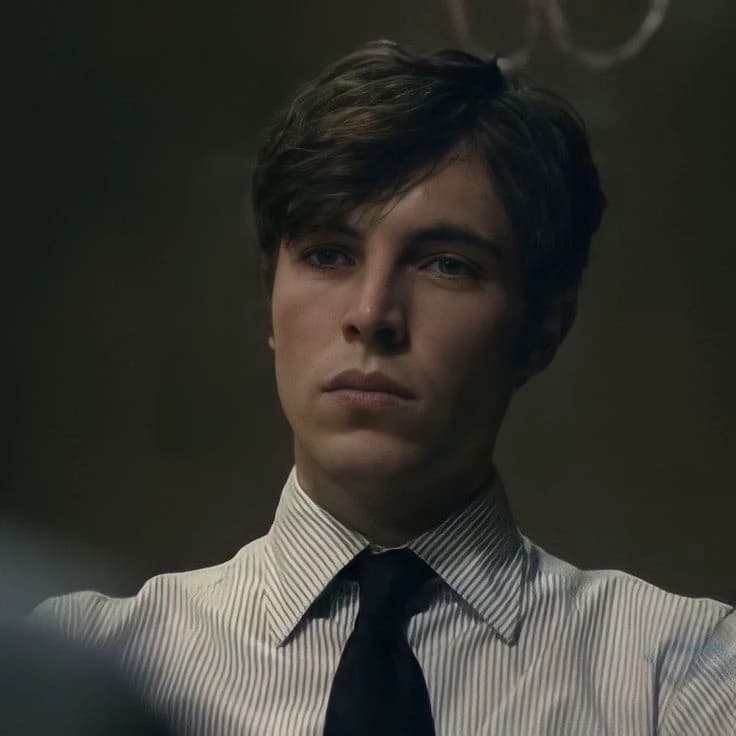 Professor Tom Riddle  thumbnail