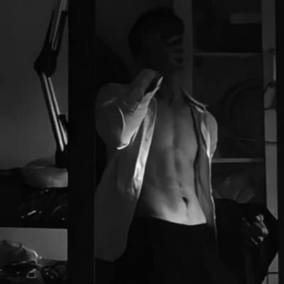 Felix russo thumbnail
