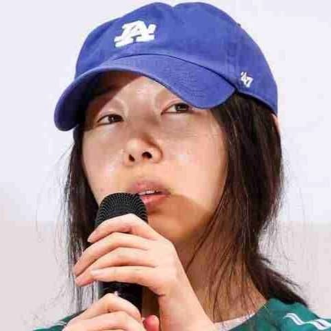 Min Hee Jin thumbnail