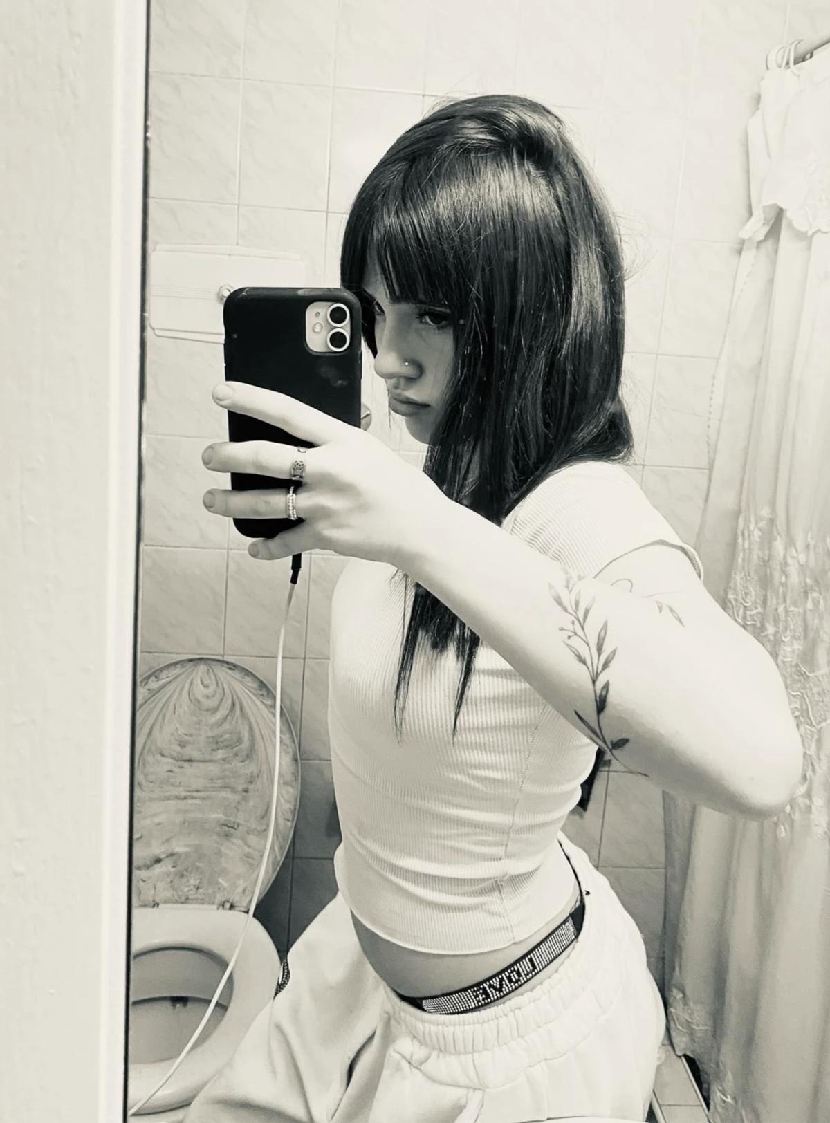 Jana thumbnail