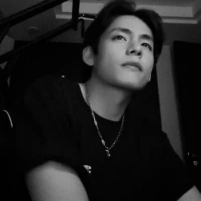 Taehyung.  thumbnail