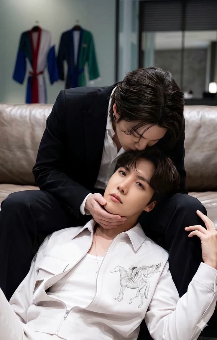 Yoongi e j-hope  thumbnail