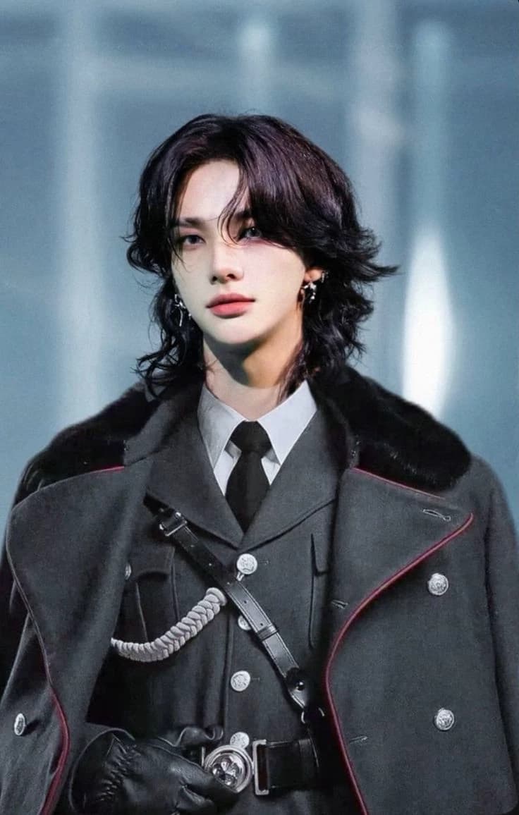 Hyunjin thumbnail
