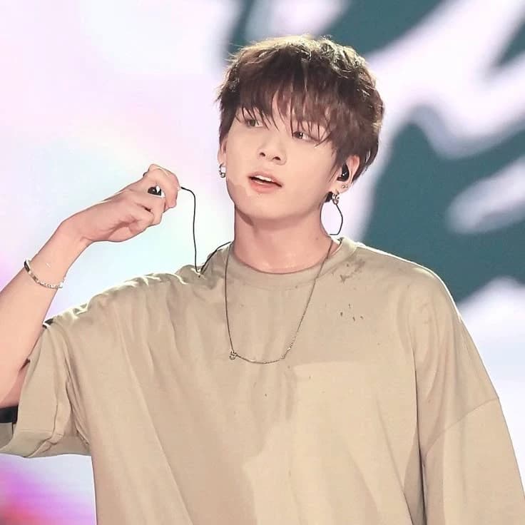 Jeon Jungkook  thumbnail