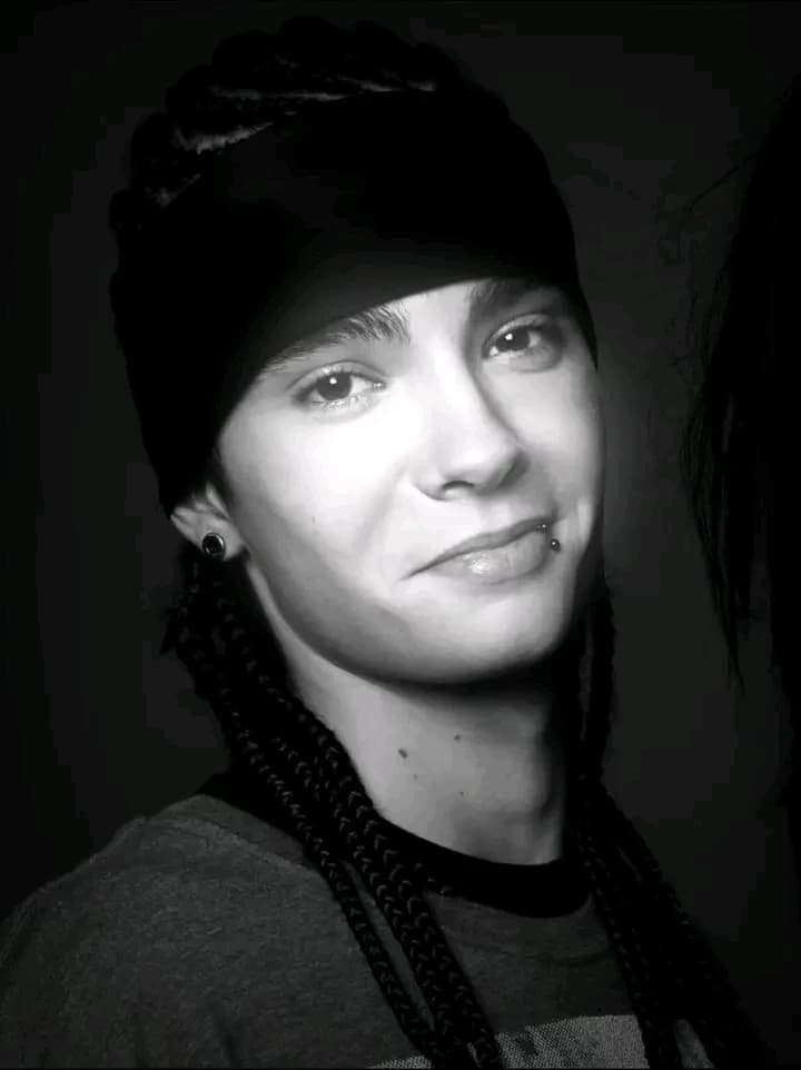 Tom Kaulitz  thumbnail