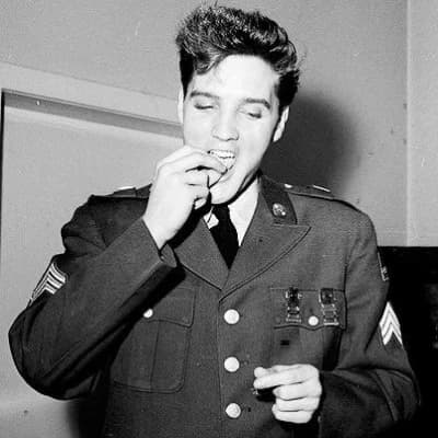 elvis presley thumbnail
