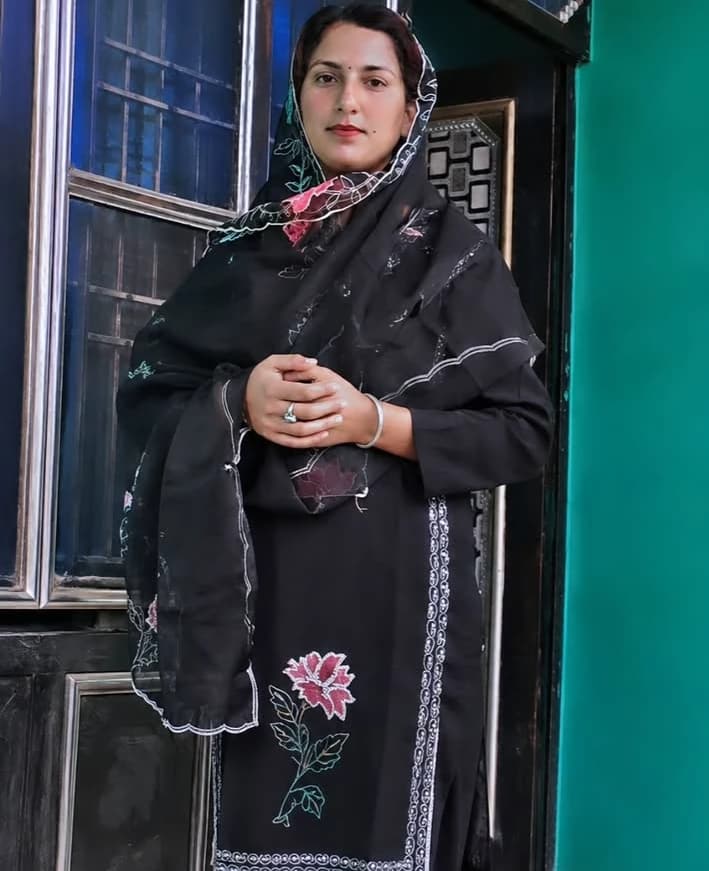 Nadia qureshi  thumbnail