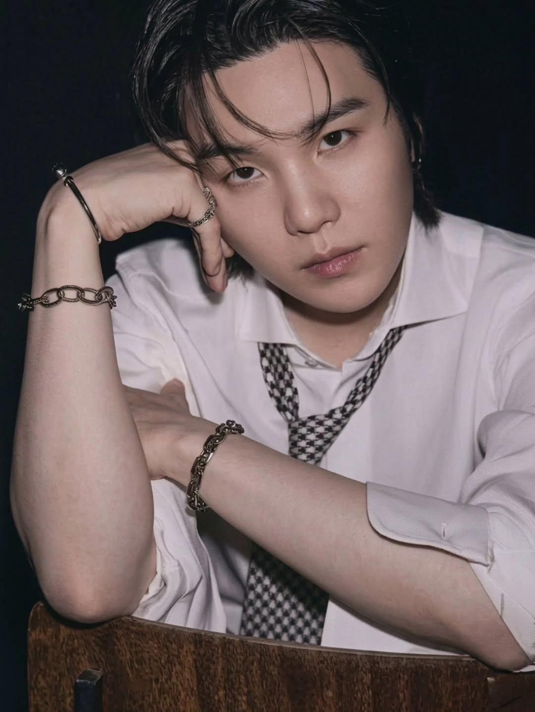 Min Yoongi  thumbnail