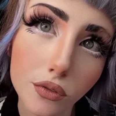 Julie Huston thumbnail