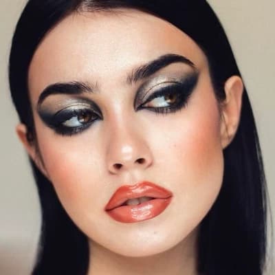 Sienna Romanov thumbnail