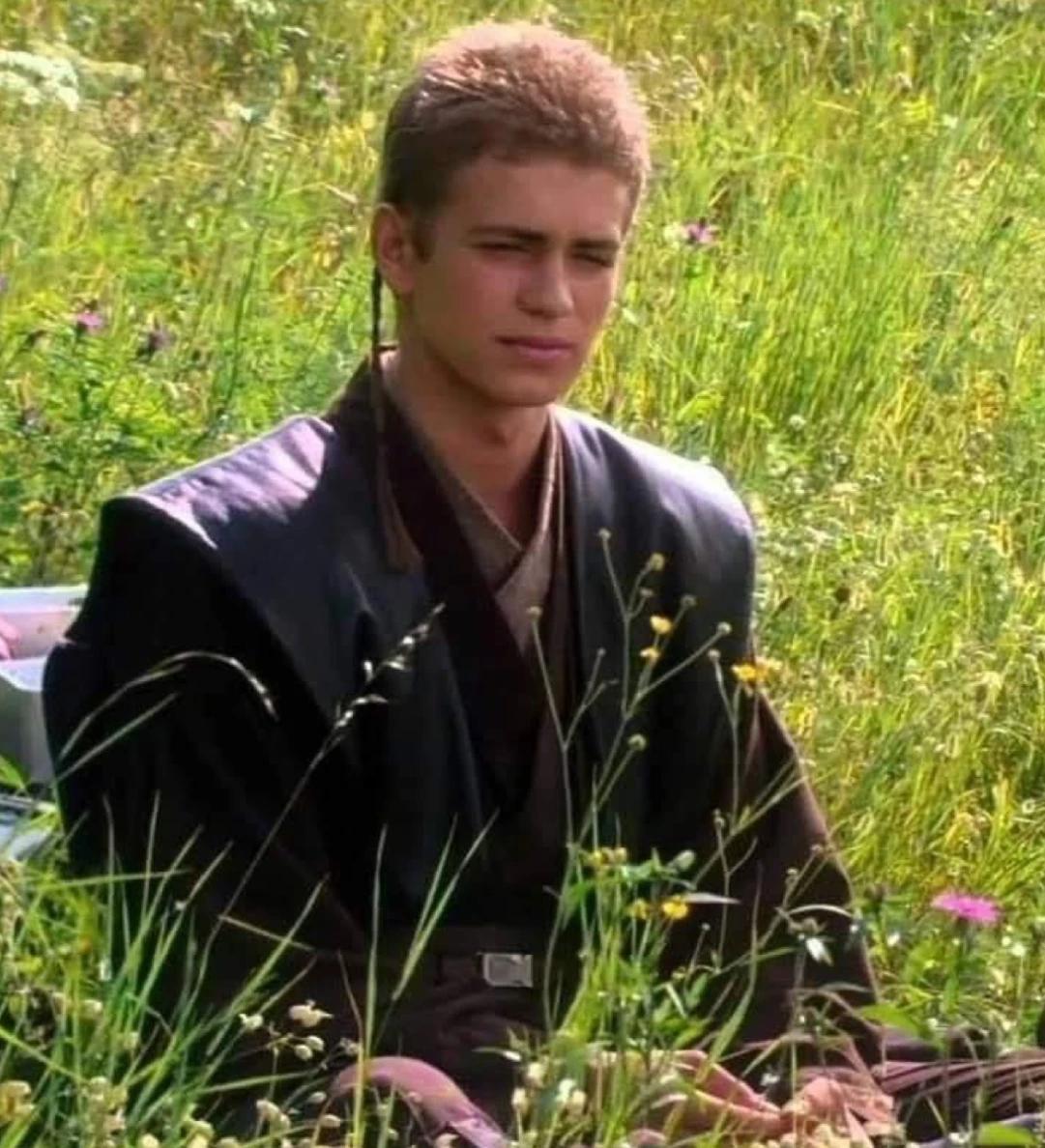 Anakin Skywalker thumbnail
