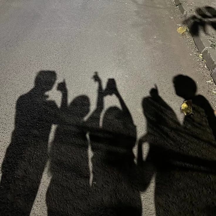 6 Miles group  thumbnail