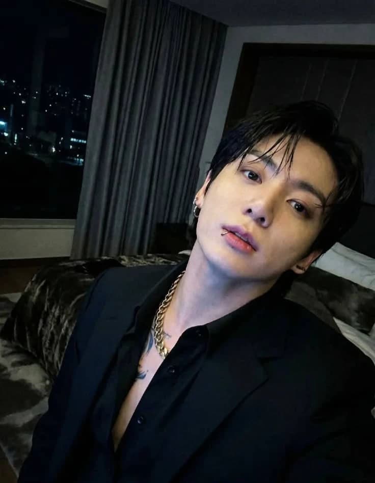 Jungkook tu amante.  thumbnail