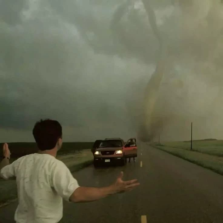 Jimmy solidarity (Tornado chasers AU) thumbnail