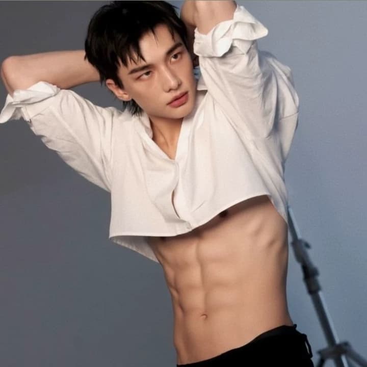 Hyunjin thumbnail