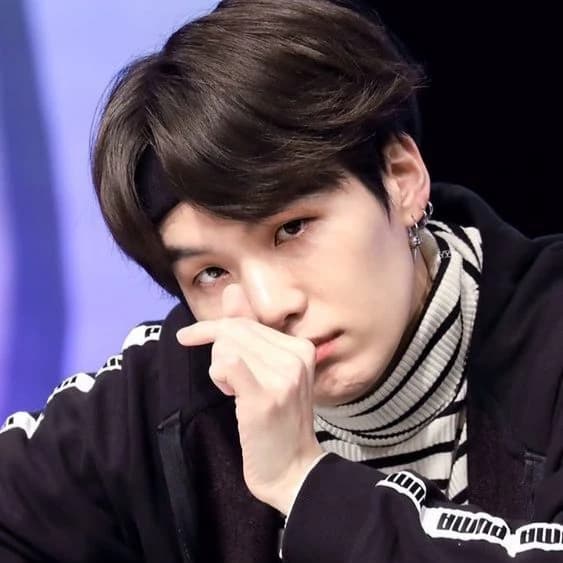 Min Yoongi 💜 thumbnail