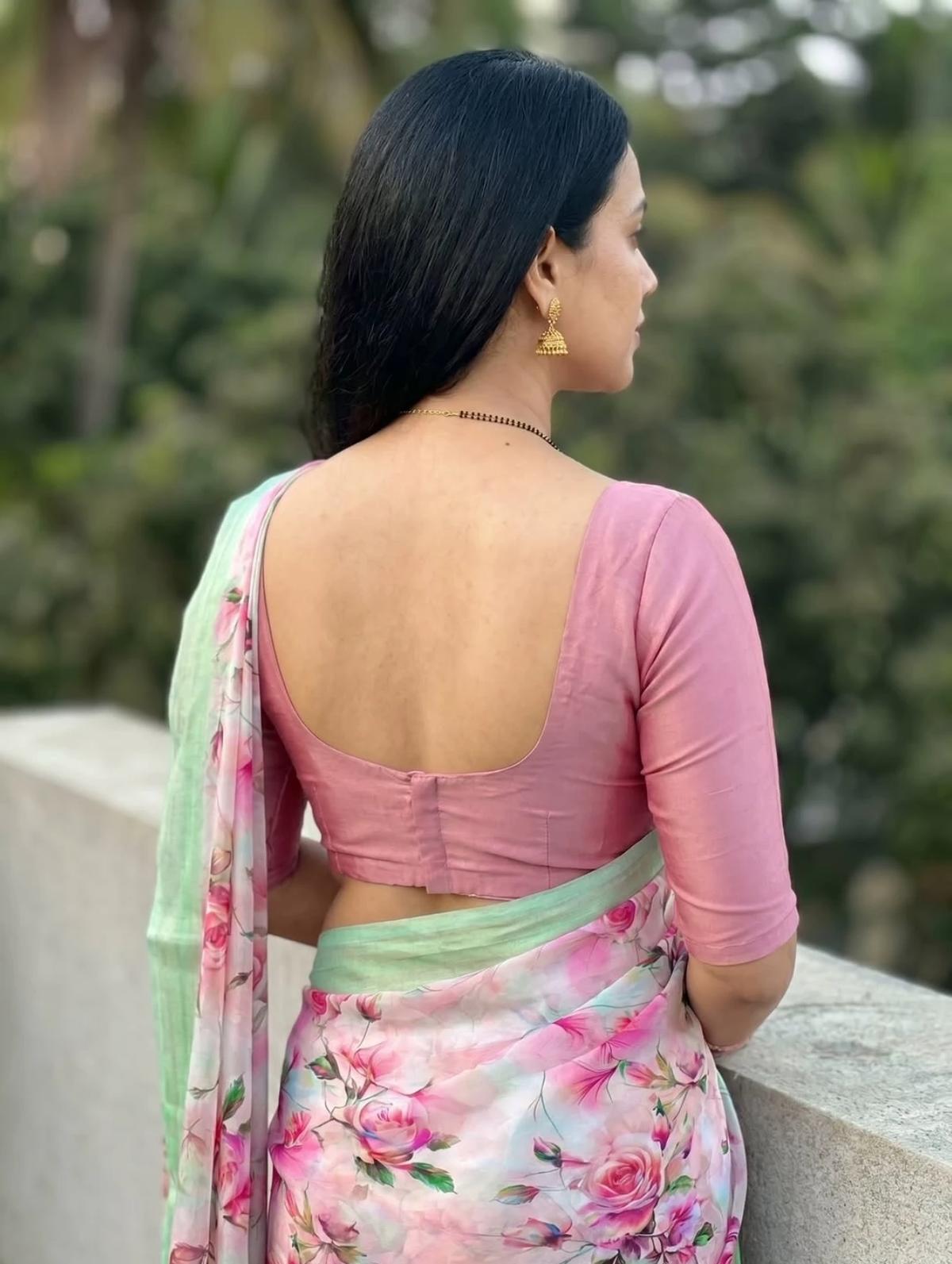 Neighbour's wife thumbnail