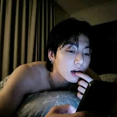 Jeon Jungkook - BL/GAY thumbnail