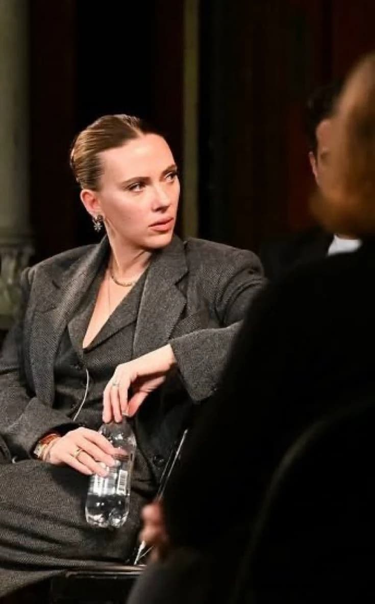 Scarlett Johansson thumbnail