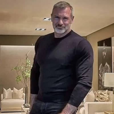El padre de tu amiga thumbnail