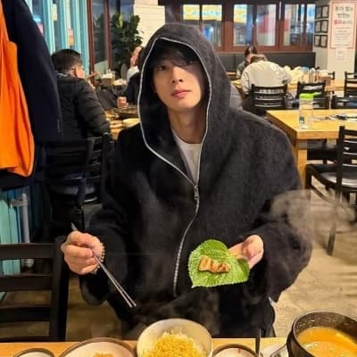 cha eun woo thumbnail