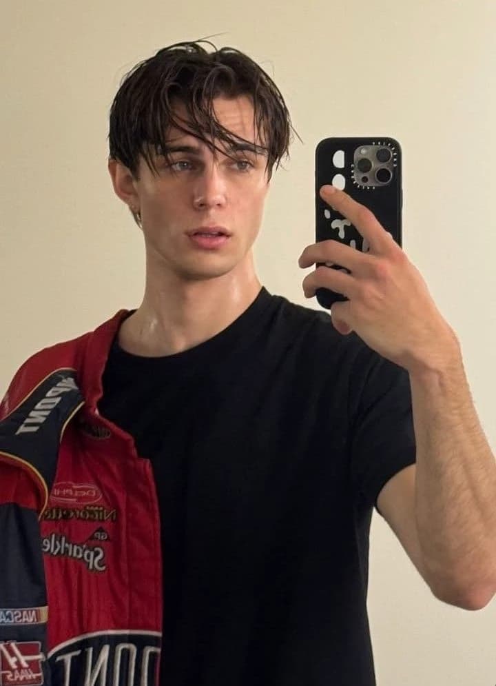 Luis (popular boy) thumbnail
