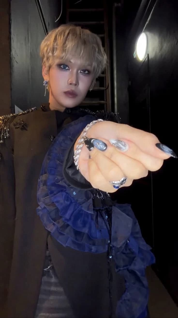 Hyun thumbnail