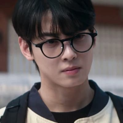 Lee Woon-jung (the wonderfool) thumbnail