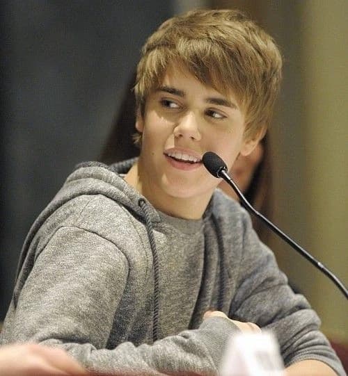 Justin Bieber  thumbnail