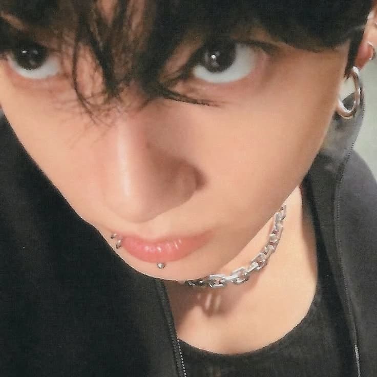 Jeon Jungkook  thumbnail