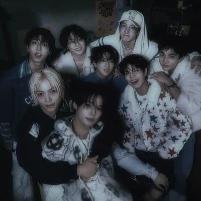 Stray Kids thumbnail