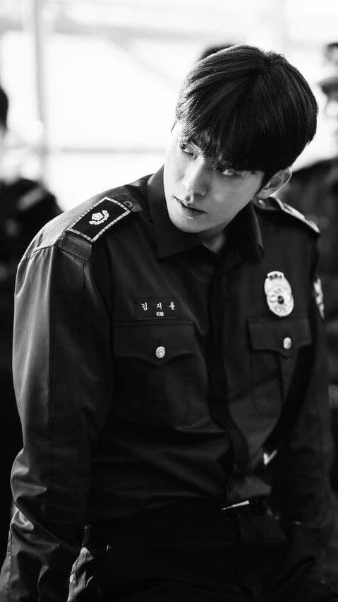 Kim Ji-Yong  thumbnail