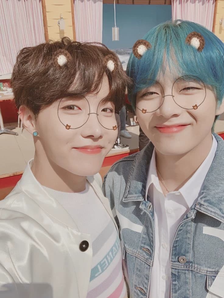 Taehyung e Hoseok  thumbnail