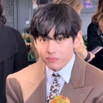 Taehyung  thumbnail