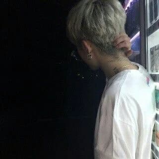 Kwon Ji-Yong (G-Dragon) thumbnail