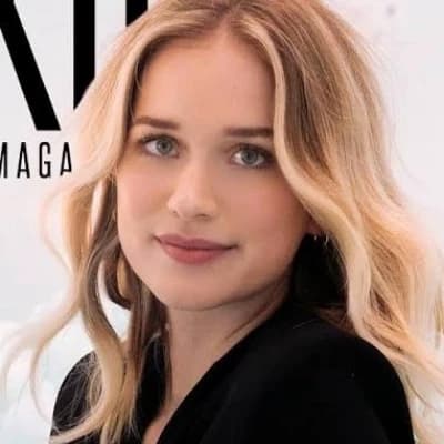 Elizabeth Lail thumbnail