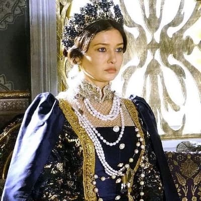 September 1, 1651 and you are the Valide Kosem Sultan thumbnail