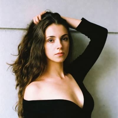 Paola Zúñiga thumbnail