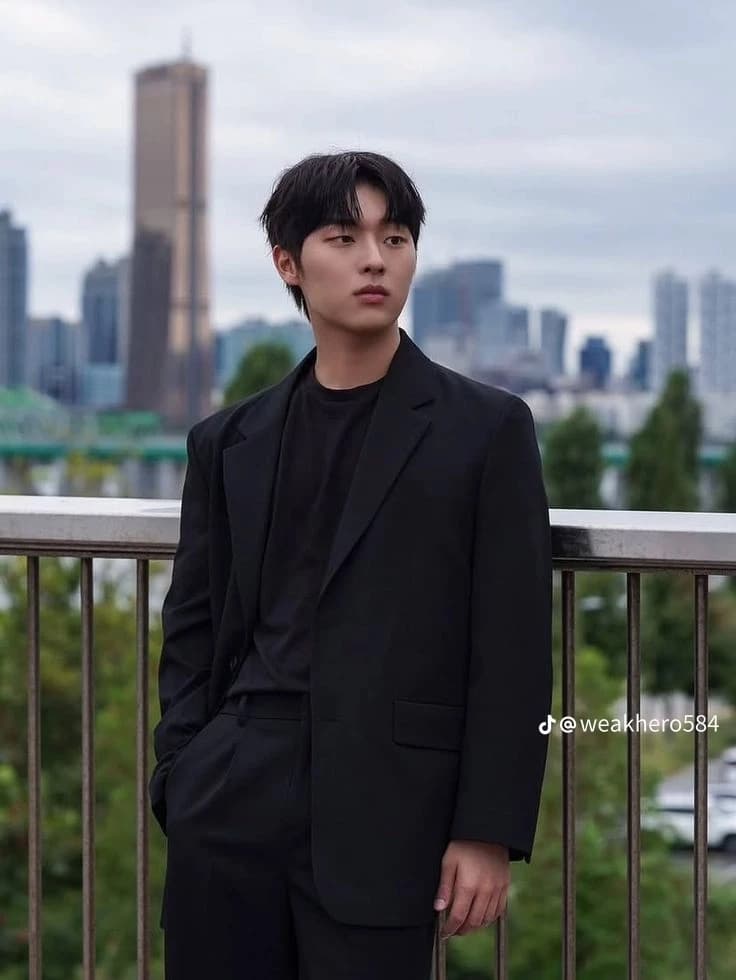 Choi Hyun-Wook thumbnail