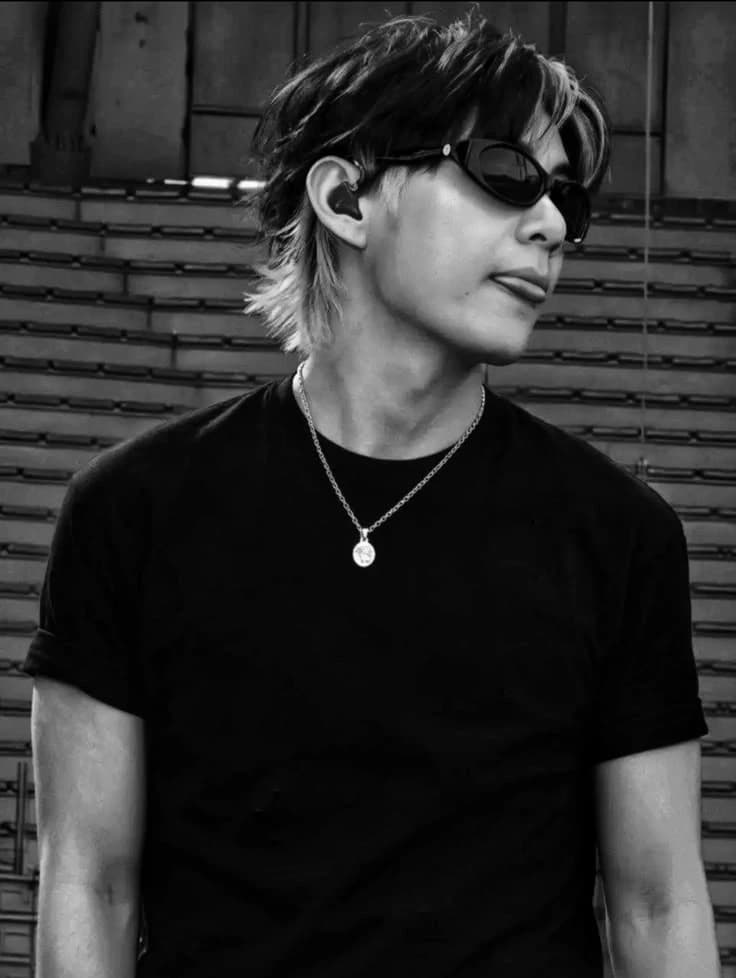 Taehyung  thumbnail