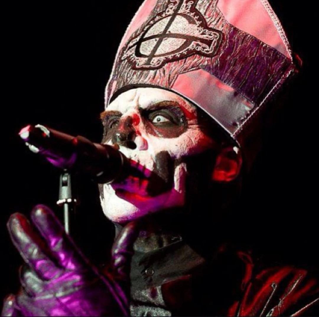 Papa Emeritus II / Secondo thumbnail