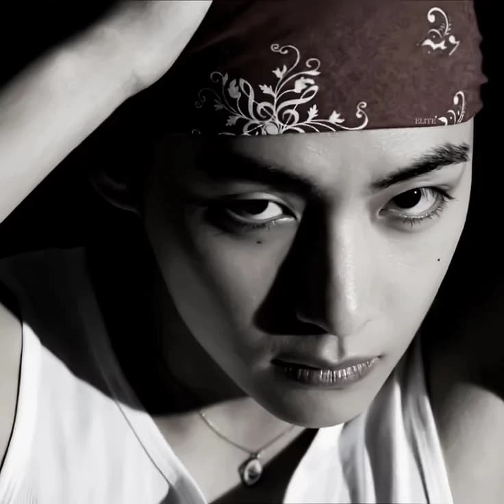 Kim Taehyung thumbnail