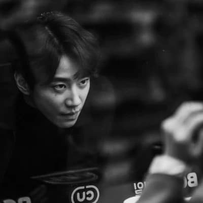Han Soo-gang thumbnail