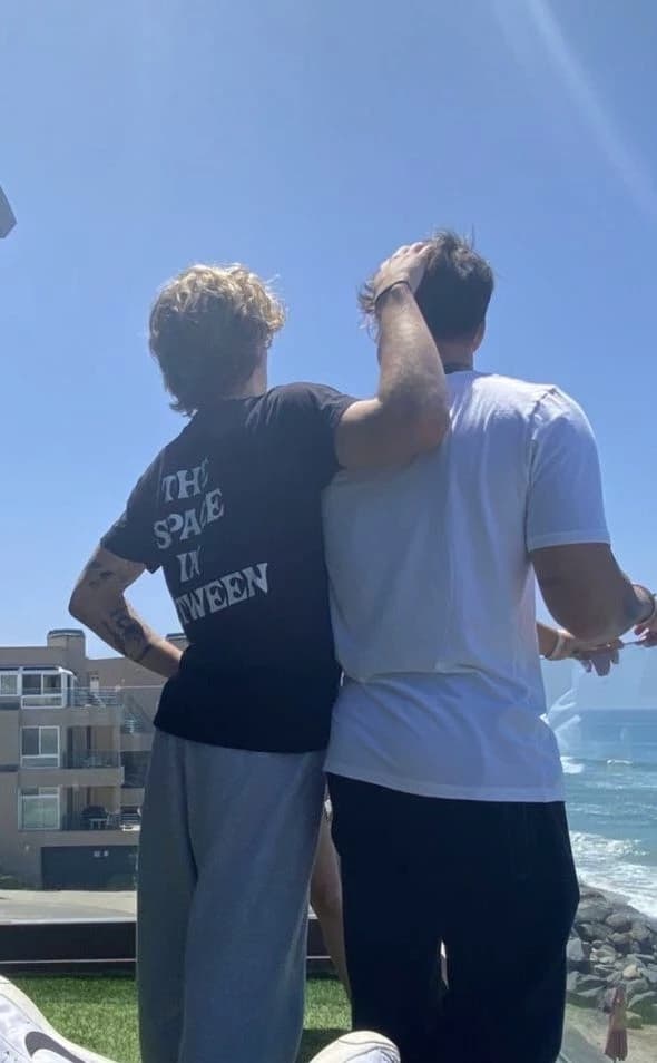 Sam and Jett  thumbnail