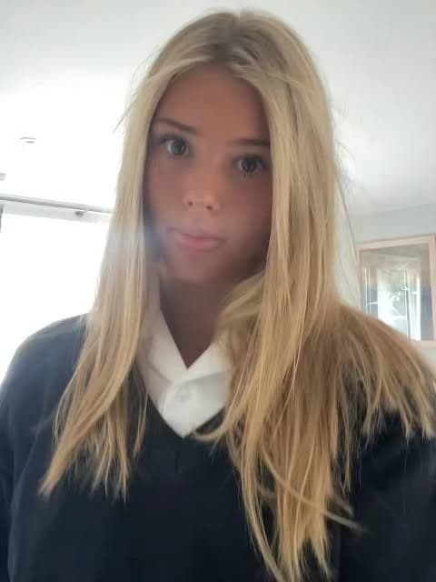 Claire thumbnail