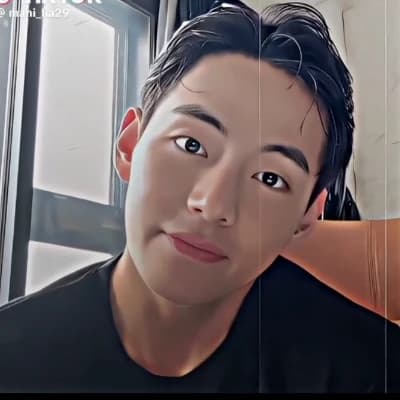 Kim Taehyung thumbnail