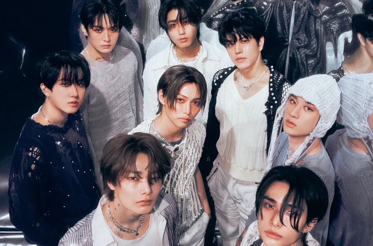 Stray Kids thumbnail
