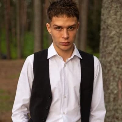 Глеб Калюжный  thumbnail